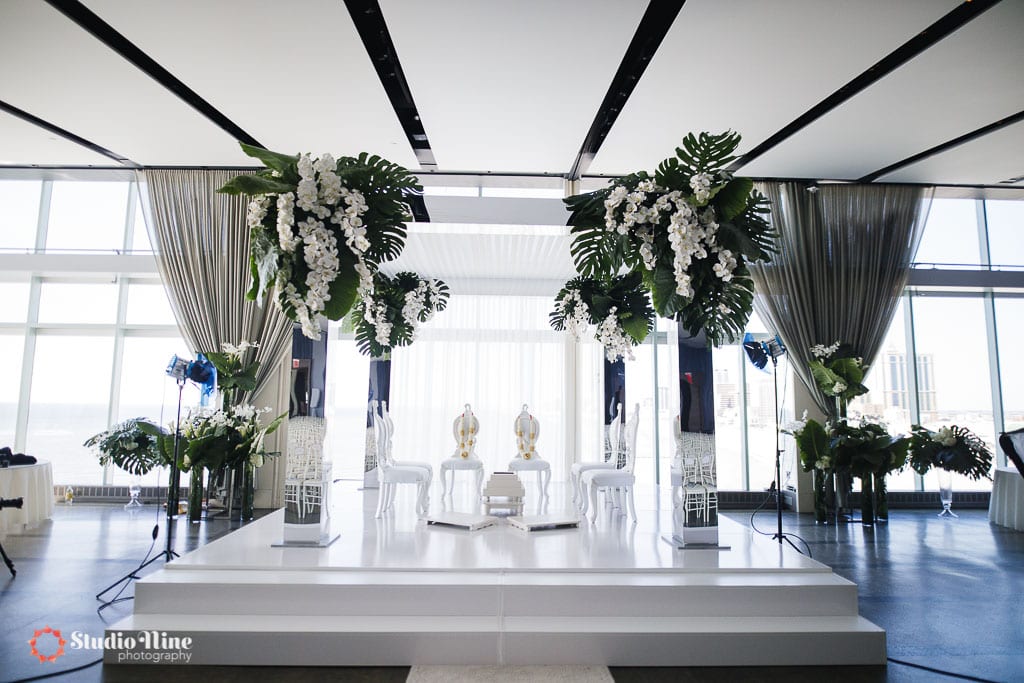 574 1563 - South Asian Weddings