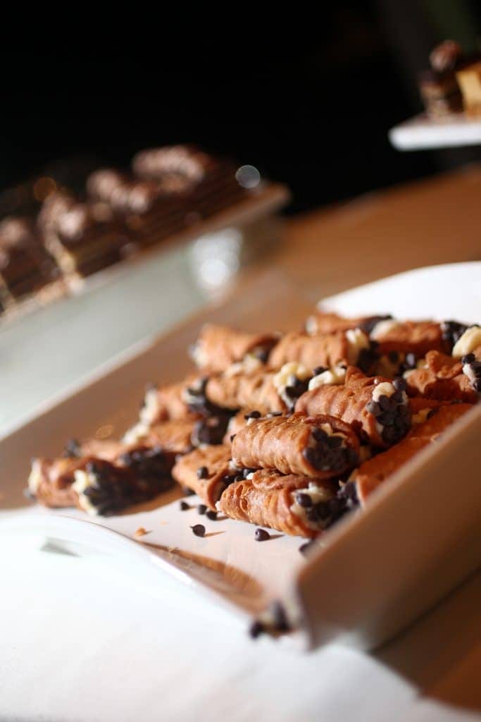 Canolis 683x1024 - Butlered Desserts