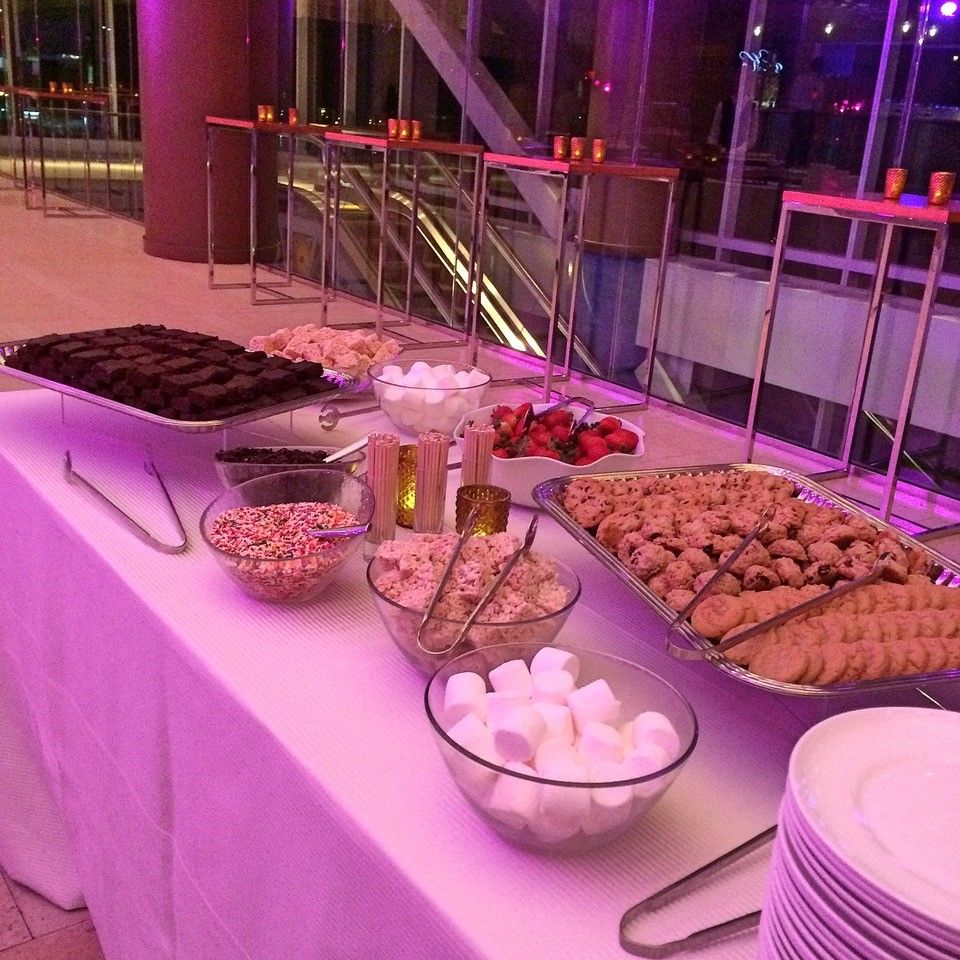 Chocolate Fountain 2 - Stations