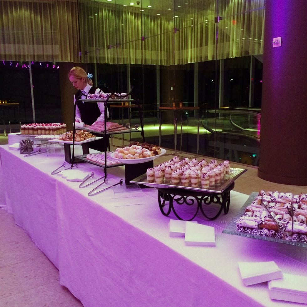dessert station4 980x980 1 - Stations