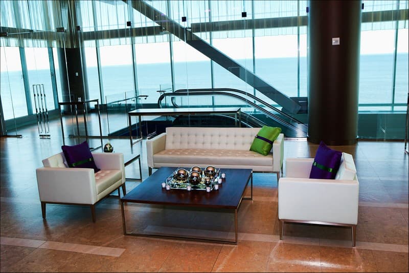 one atlantic lobby6 1 - Lobby
