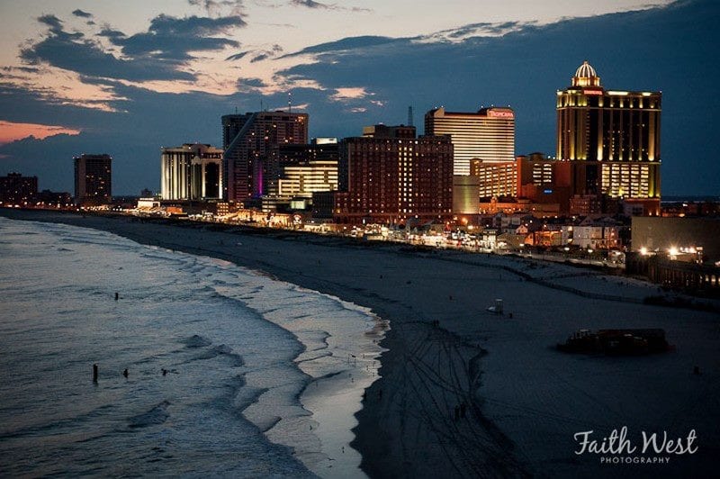 Night Pic Faith West - Skyline