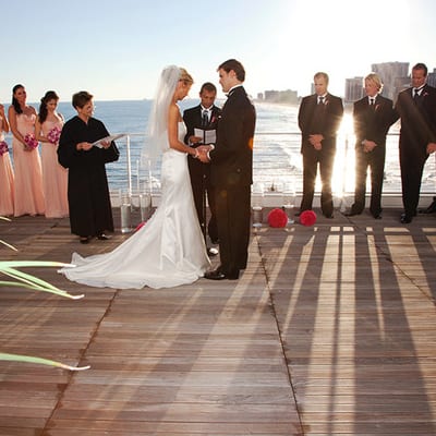 wedding bottom image2 - Couples & Bridal Parties