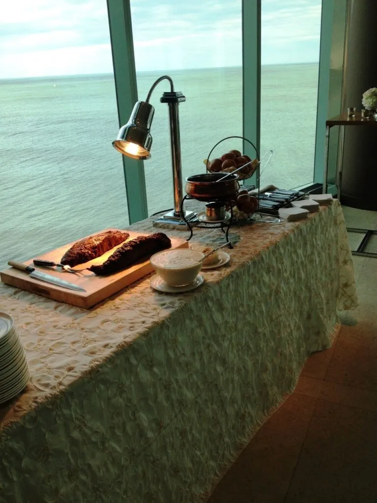 Tenderloin Carving Stations 768x1024 - Stations