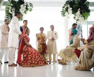 574 1717 320x260 - Weddings